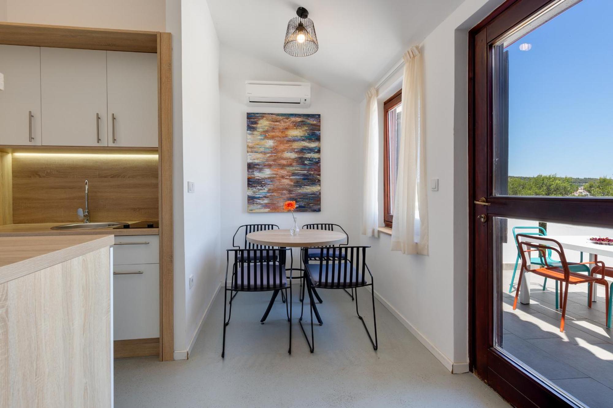 Apartments Jezera Lovisca ภายนอก รูปภาพ